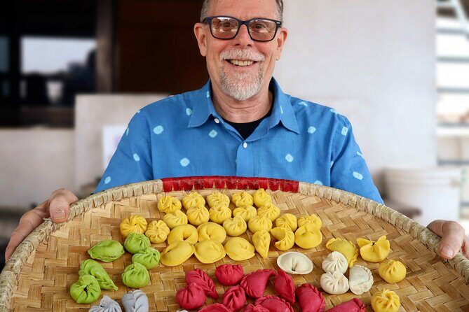 Rainbow Mo:Mo - Natural Color Dumplings: Beetroot, Spinach, Carrot, Butterfly Pea