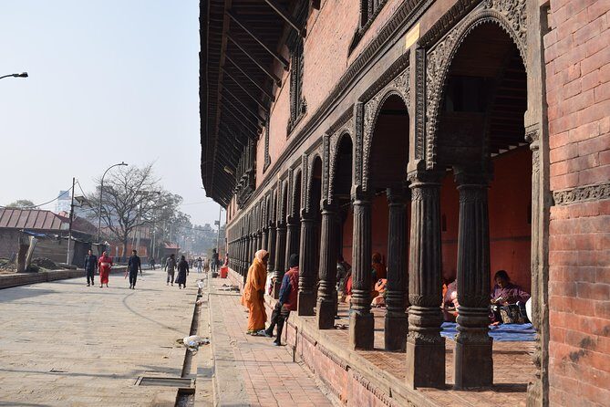 Seven World Heritage Day Tour in Kathmandu Nepal - The guide makes or breaks the day